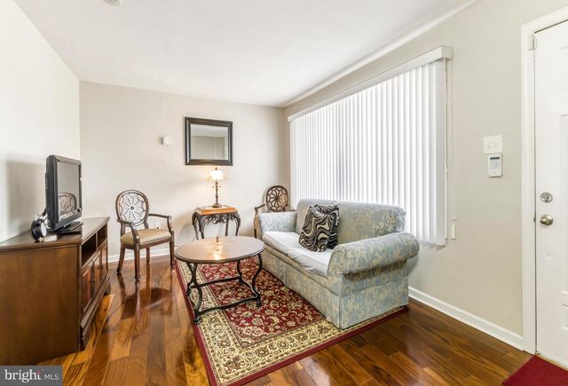 221 FORD AVE, West Deptford, NJ 08096