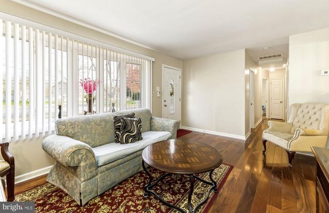 221 FORD AVE, West Deptford, NJ 08096