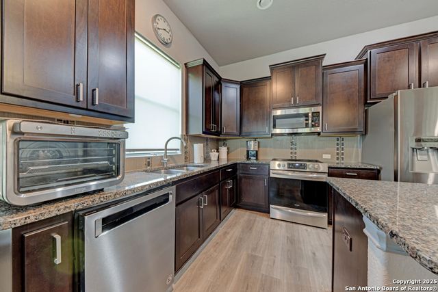 636 Carriage House, Spring Branch, TX 78070