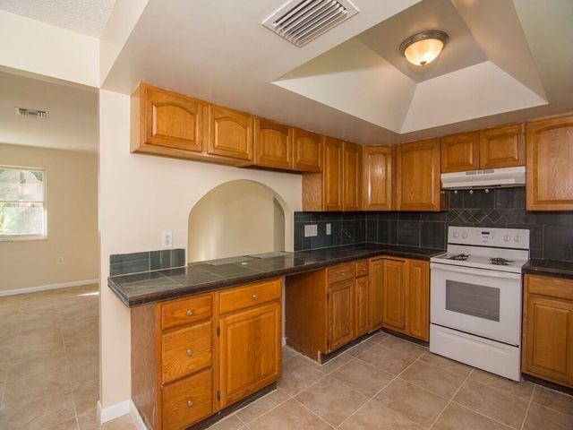 8604 Brookline Avenue, Fort Pierce, FL 34951