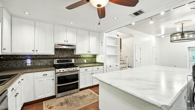 110 Erskine Ferry, Seguin, TX 78155