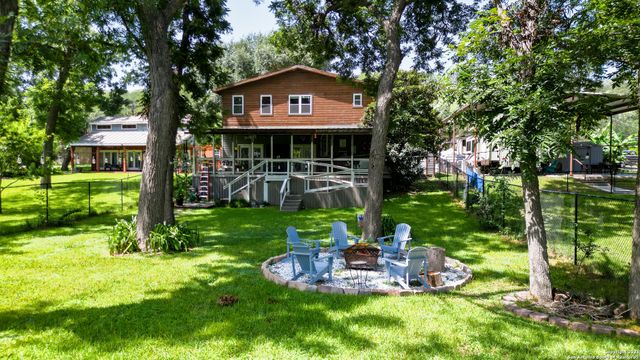 110 Erskine Ferry, Seguin, TX 78155