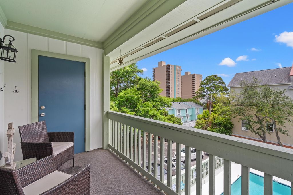 306 74th Ave N Apt 208, Myrtle Beach, SC 29572 — photo 2