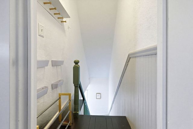 16 Primrose St 3, Boston, MA 02131