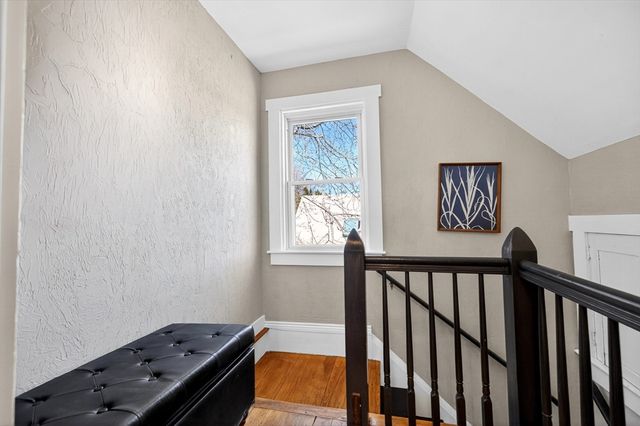 16 Primrose St 3, Boston, MA 02131