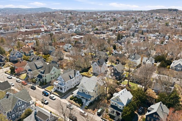 16 Primrose St 3, Boston, MA 02131