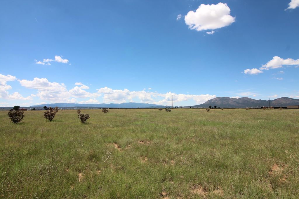 18 Rancho Del Cielo, Edgewood, NM 87015