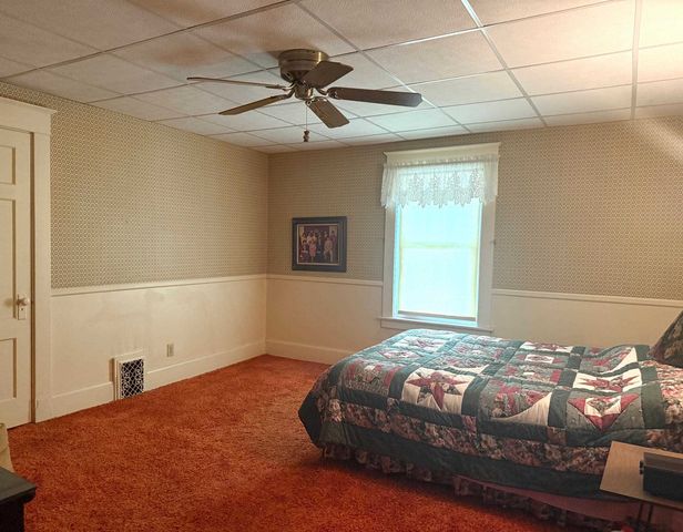 2176 4th Street, Bay City, MI 48708