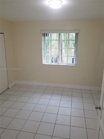 170 NE 142nd St 3, Miami, FL 33161