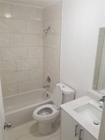 170 NE 142nd St 3, Miami, FL 33161