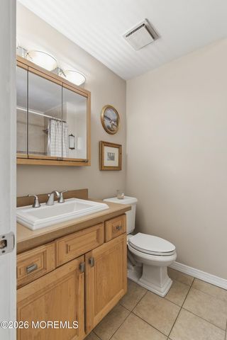 2348 Huckleberry Road, Manchester, NJ 08759