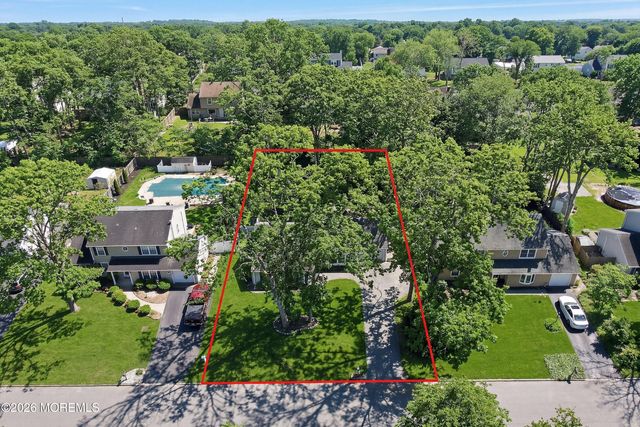 2348 Huckleberry Road, Manchester, NJ 08759