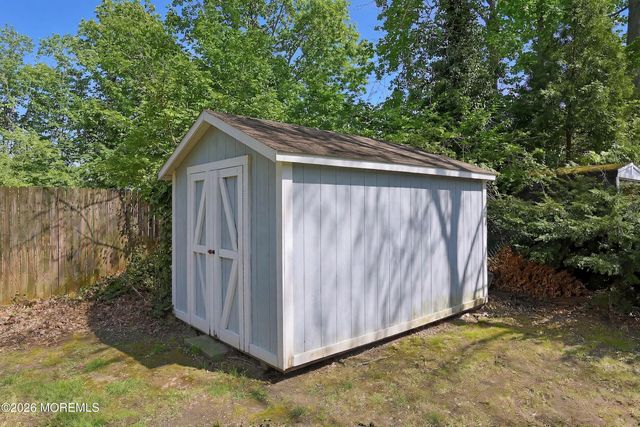 2348 Huckleberry Road, Manchester, NJ 08759