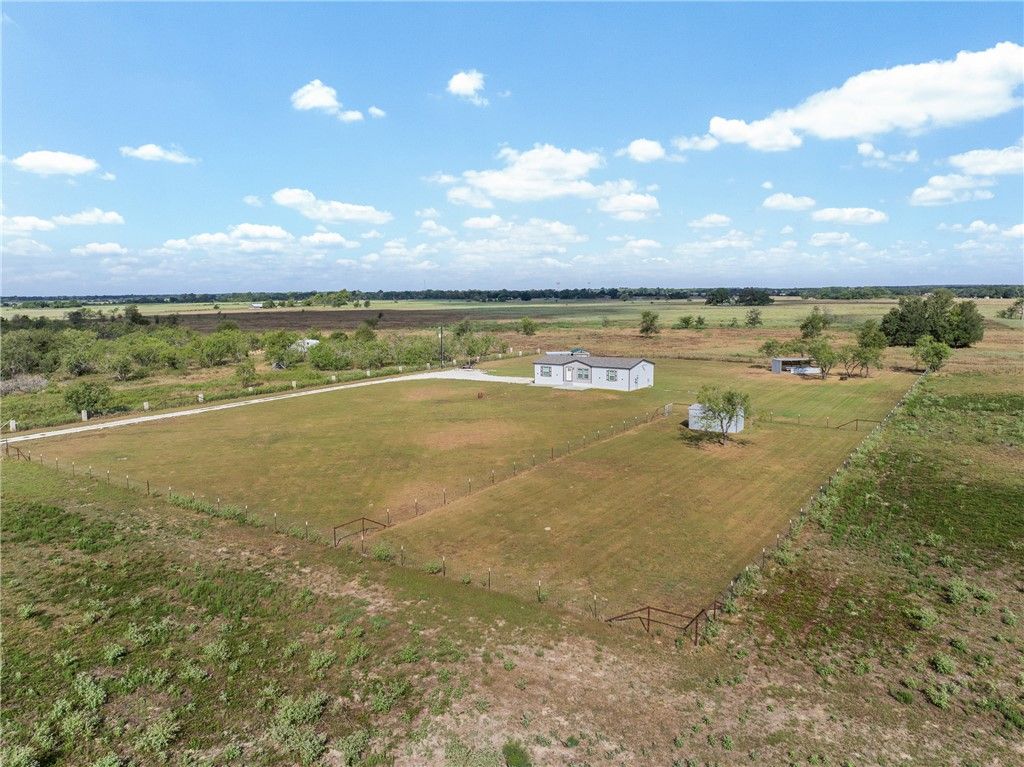 5238 County Road 353, Gause, TX 77857 — photo 3