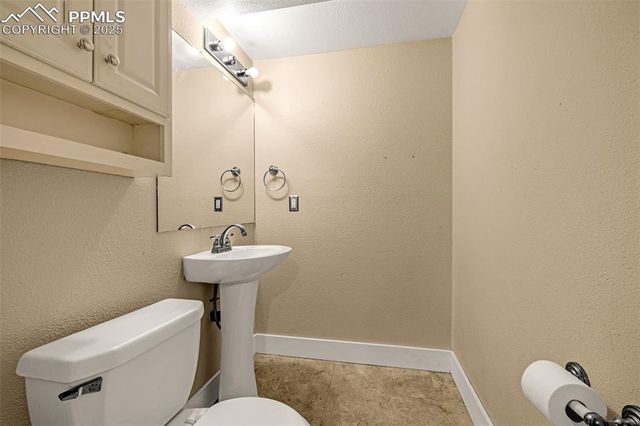 6404 Leadville Circle, Colorado Springs, CO 80919