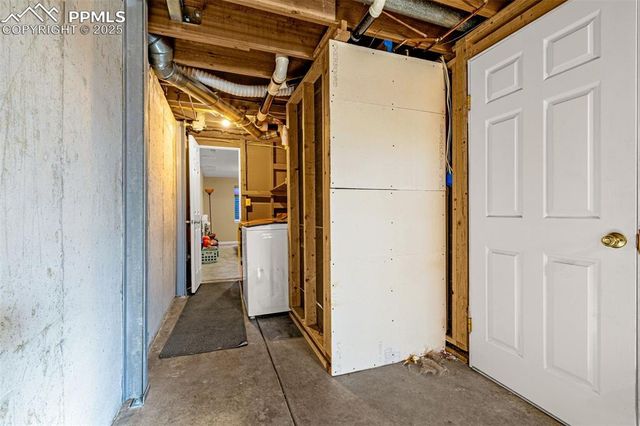 6404 Leadville Circle, Colorado Springs, CO 80919