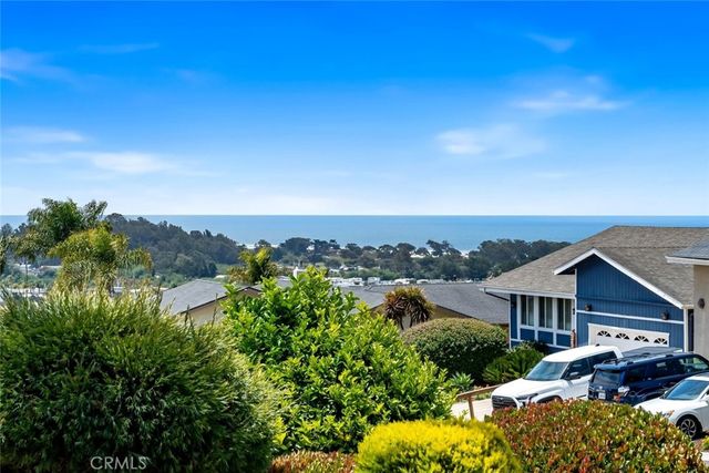 120 Surf St., Pismo Beach, CA 93449