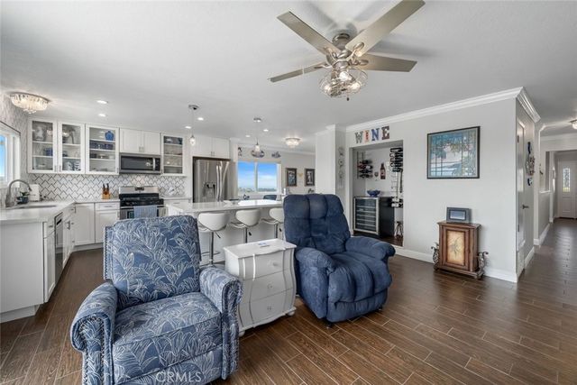 120 Surf St., Pismo Beach, CA 93449
