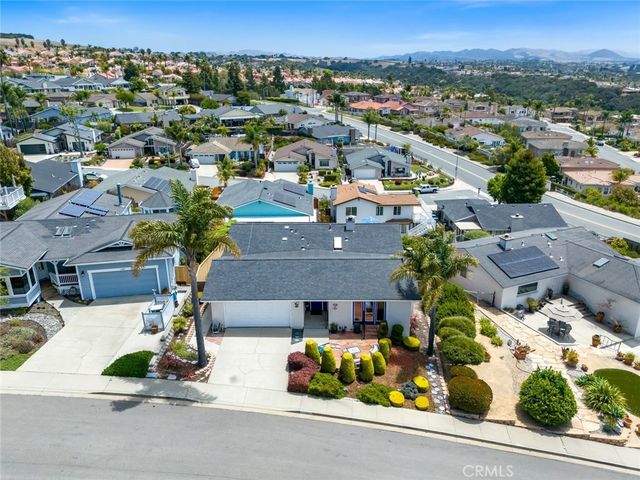 120 Surf St., Pismo Beach, CA 93449