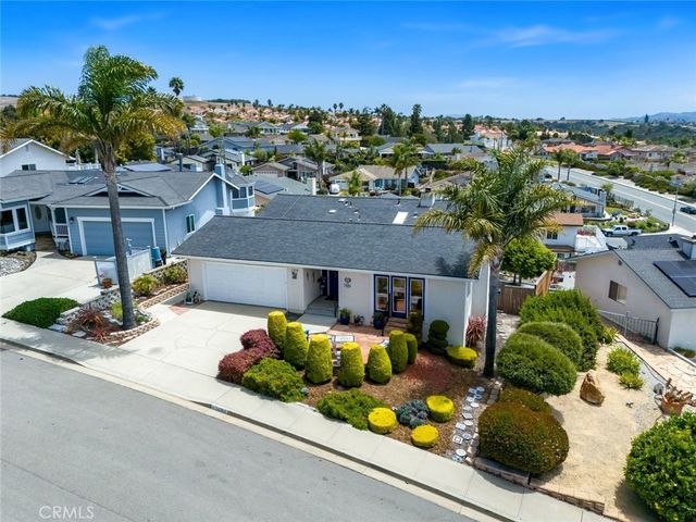 120 Surf St., Pismo Beach, CA 93449