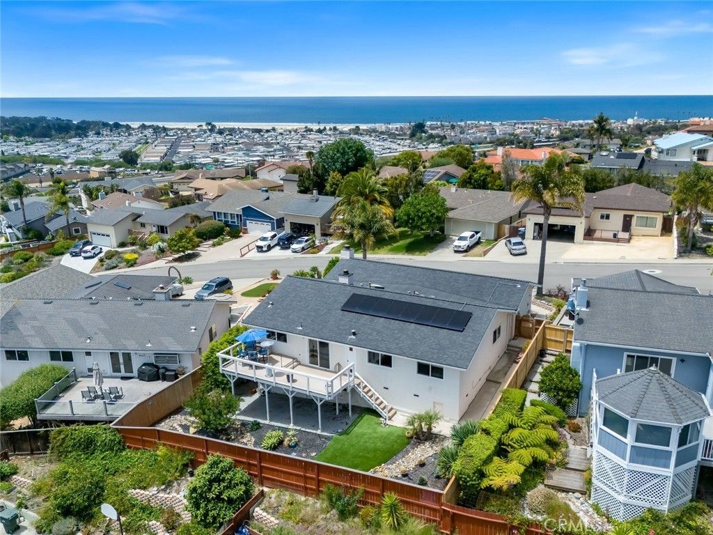 120 Surf St., Pismo Beach, CA 93449