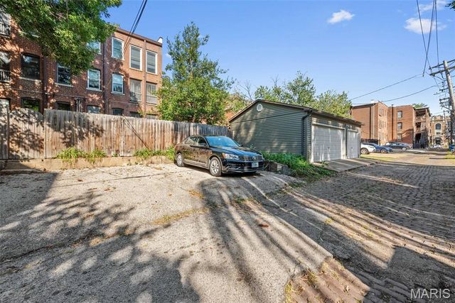 4530 McPherson Avenue 1E, St Louis, MO 63108