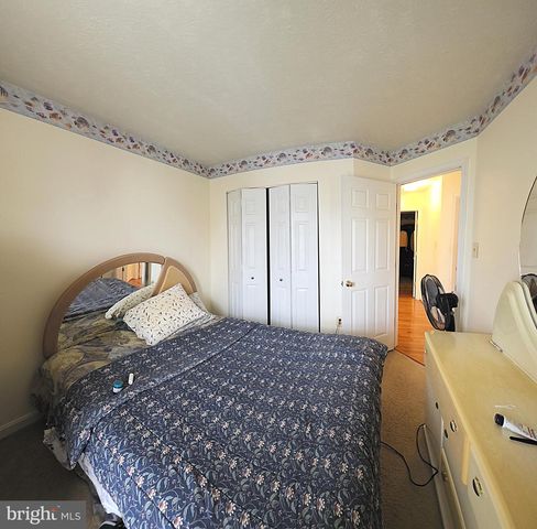 3329 ESQUARRE CT, Woodbridge, VA 22193