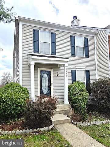 3329 ESQUARRE CT, Woodbridge, VA 22193