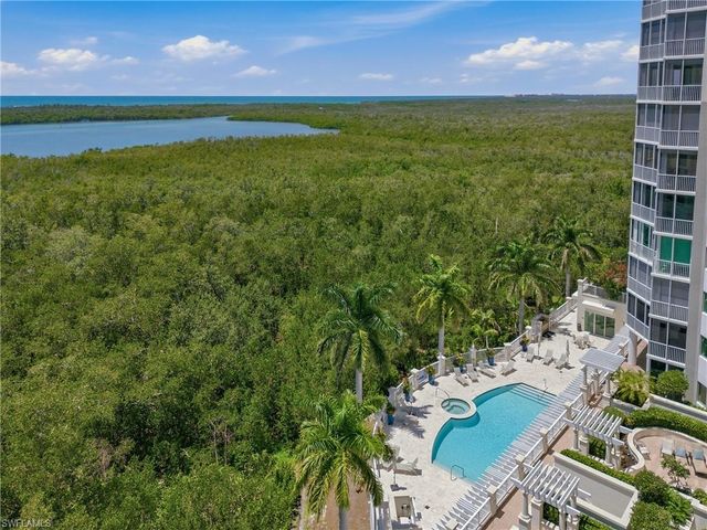 265 Indies WAY 1004, Naples, FL 34110