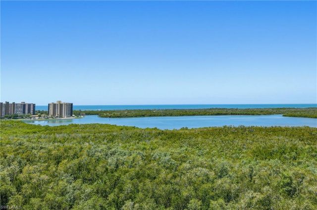 265 Indies WAY 1004, Naples, FL 34110