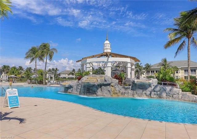 265 Indies WAY 1004, Naples, FL 34110