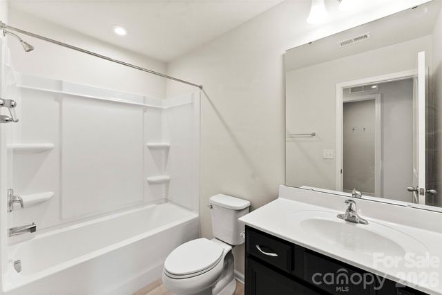 11010 Chalkbark Lane, Charlotte, NC 28262