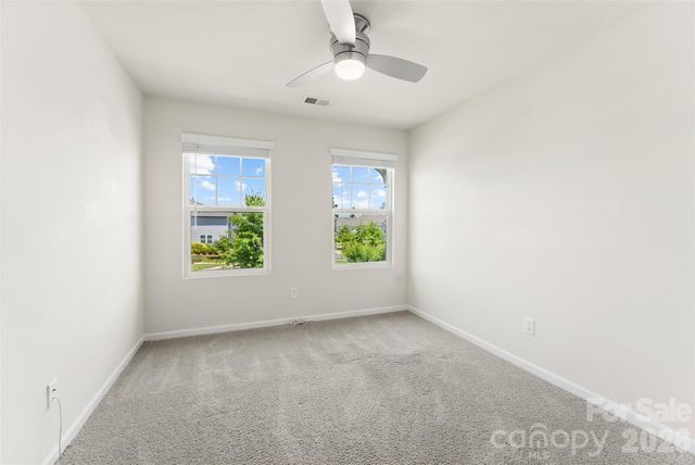 11010 Chalkbark Lane, Charlotte, NC 28262