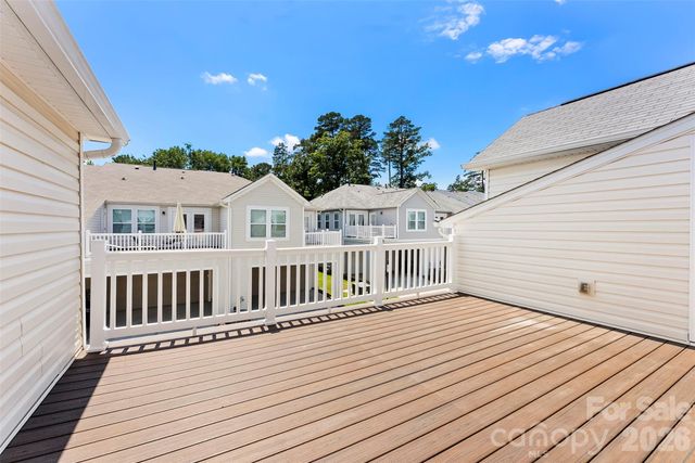 11010 Chalkbark Lane, Charlotte, NC 28262