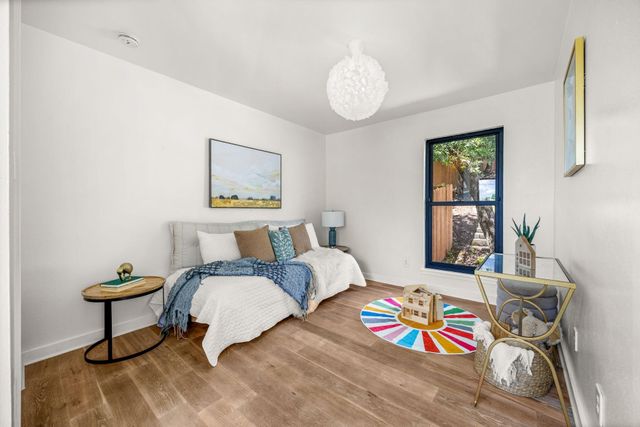 3704 Laurel Ledge LN, Austin, TX 78731