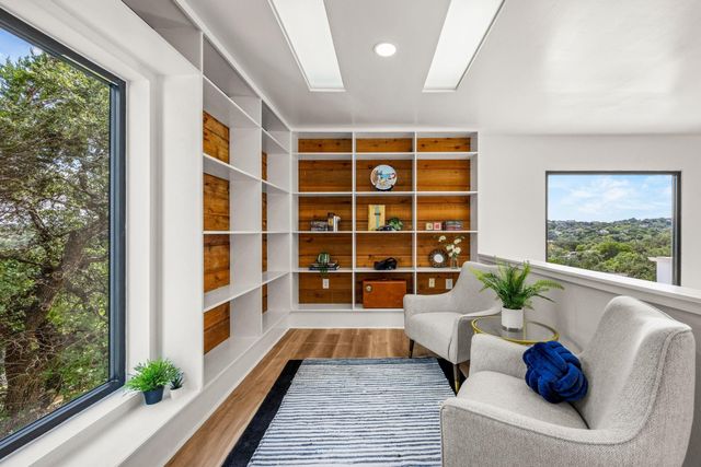 3704 Laurel Ledge LN, Austin, TX 78731
