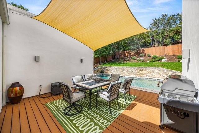 3704 Laurel Ledge LN, Austin, TX 78731