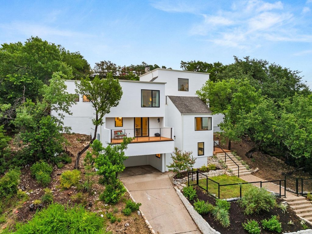 3704 Laurel Ledge LN, Austin, TX 78731