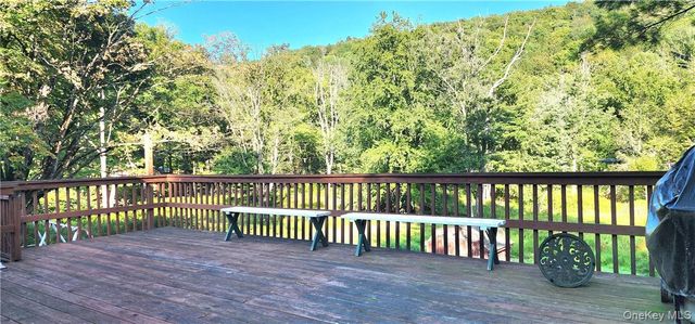32 Brookside Drive, Woodbourne, NY 12788