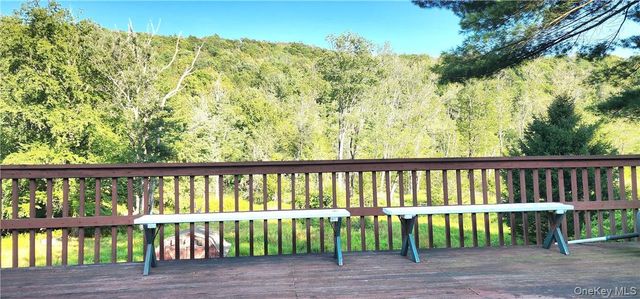 32 Brookside Drive, Woodbourne, NY 12788