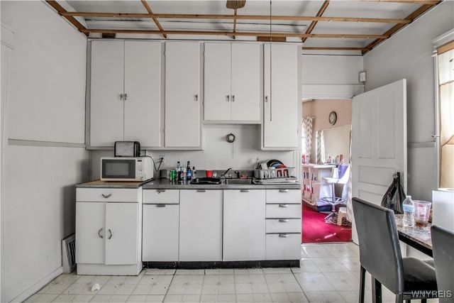 494 Riley Street, Buffalo, NY 14208