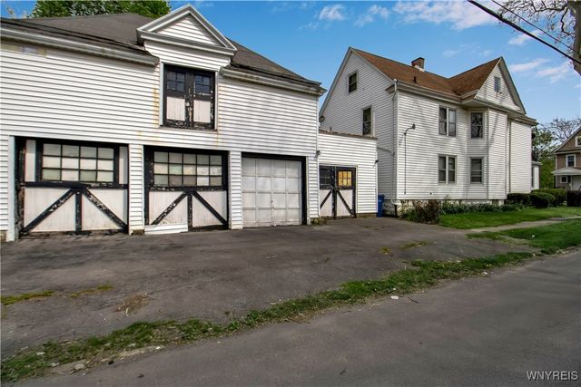 494 Riley Street, Buffalo, NY 14208