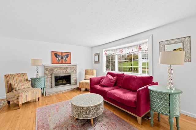 59 Heather Drive, Plymouth, MA 02360