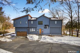 16 Cornwall Road, Norwalk, CT 06850