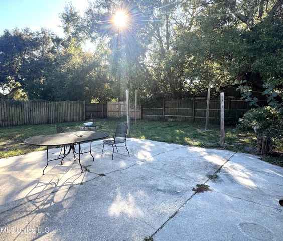 1713 19th Avenue, B, Gulfport, MS 39501