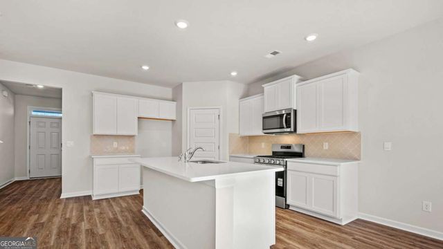 846 Trillium Drive, Locust Grove, GA 30248