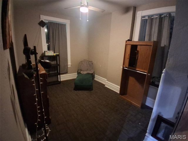 5331 Wells Avenue, St Louis, MO 63112