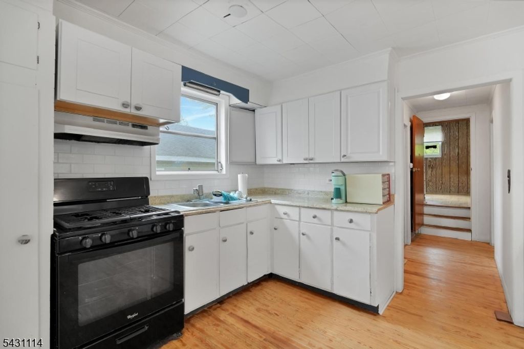 8 Cornell Way, Hopatcong Boro, NJ 07843 — photo 3