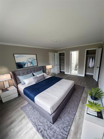 305 Fairview Circle, Middle Island, NY 11953