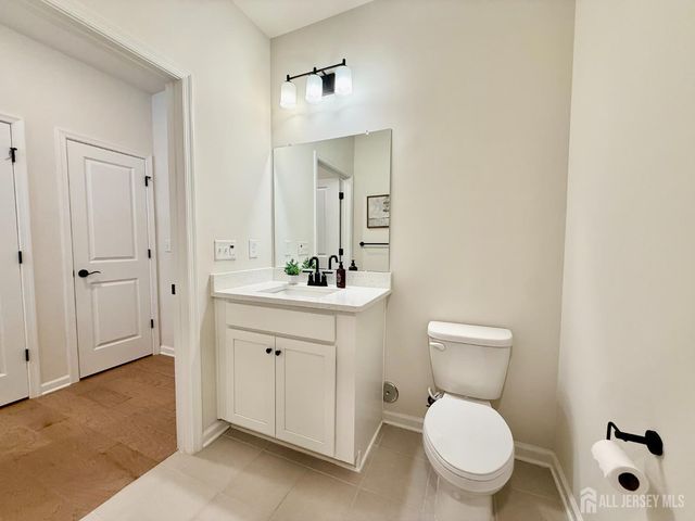 614 Sadie Circle, New Brunswick, NJ 08901